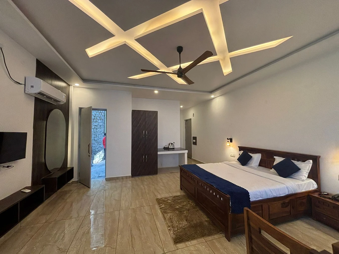 Pine Paradise Mobile View